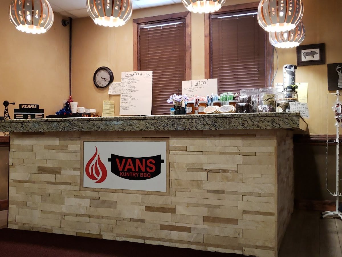 VAN'S BAR-B-Q